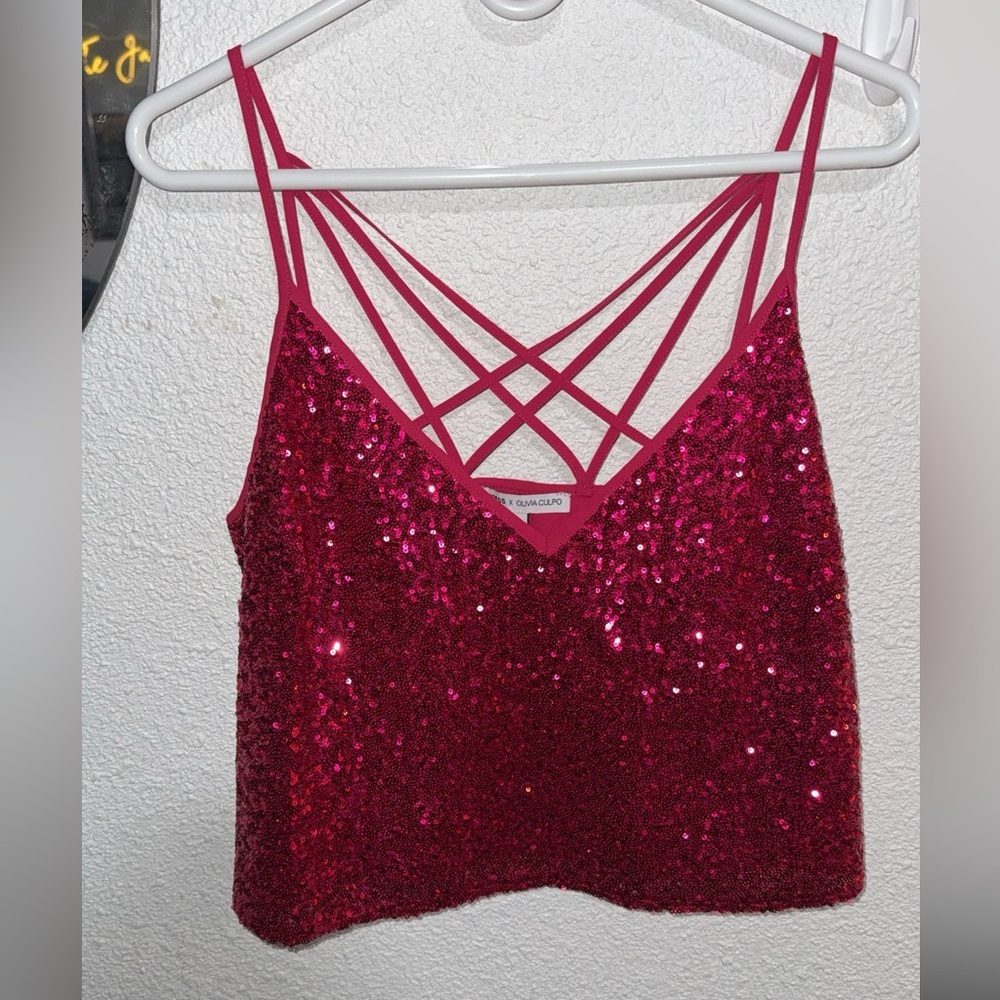Express x Olivia Culpo Crop Cami